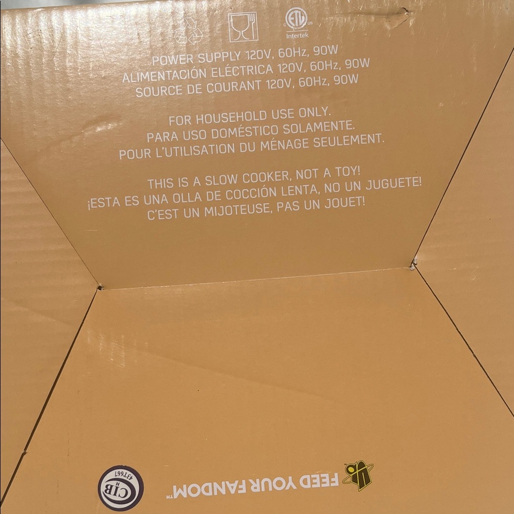 Hello Kitty Red Slow Cooker - Picture 4 of 4